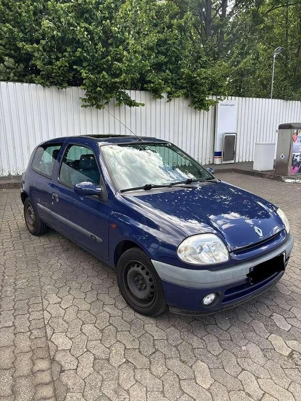Gebraucht 2000 Renault Clio II Limousine | 1.199 € (Guter Preis) - Bild 1/4