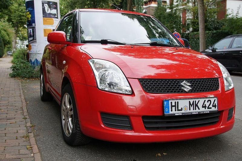 Rot Gebraucht 2009 Suzuki Swift Comfort Kleinwagen | 2.790 € (Guter Preis) - Bild 1/4