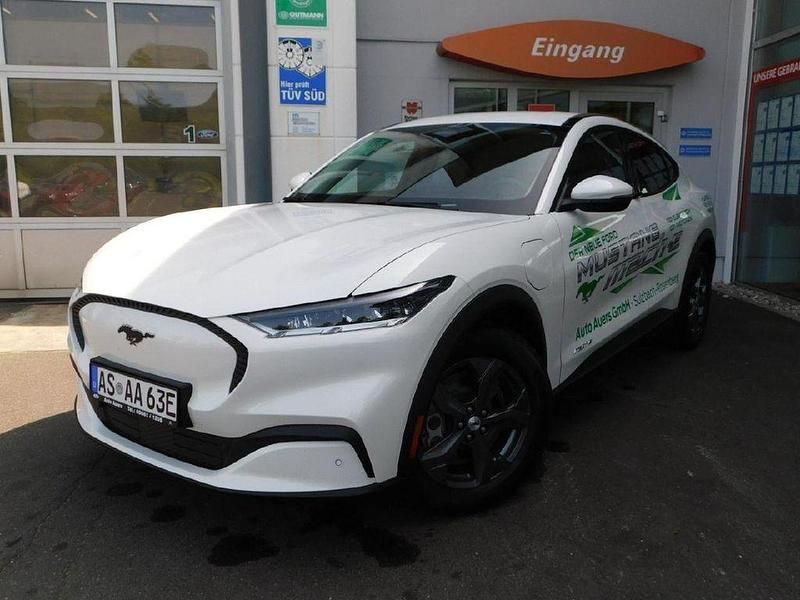 Gebraucht Ford Mustang Mach-E Basis 197 kW (269 PS) 2022 Weiß SUV