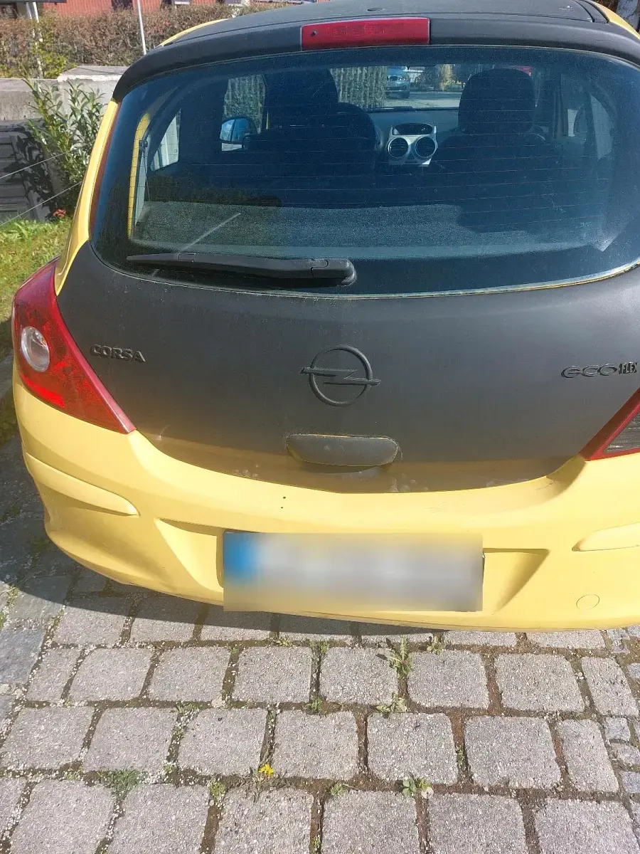 Second-hand Opel Corsa 60 CP (44 kW) 2009 Galben Hatchback