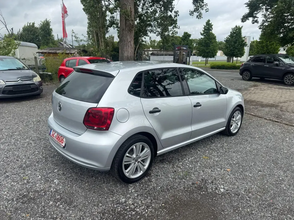 Gebraucht VW Polo Trendline 60 PS (44 kW) 2014 Silber Kleinwagen