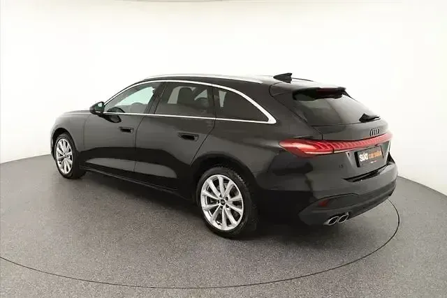 Gebraucht Audi A5 Sport 204 PS (150 kW) 2025 Schwarz Kombi
