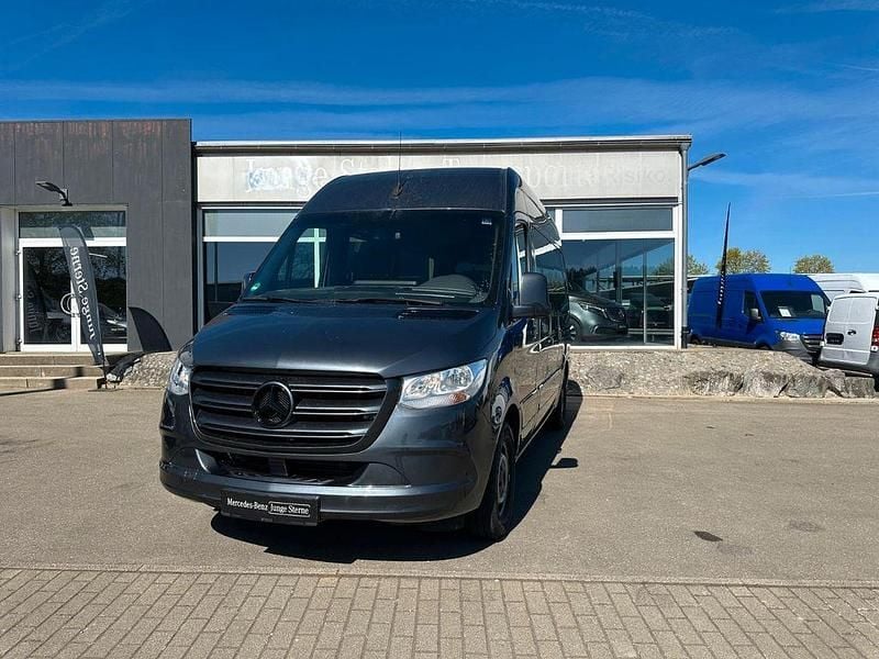 Używany Mercedes Sprinter 163 KM (119 kW) 2018 Szary Van