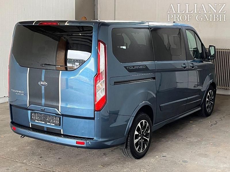 Gebraucht Ford Tourneo Sport 185 PS (136 kW) 2020 Blau Van / Kleinbus