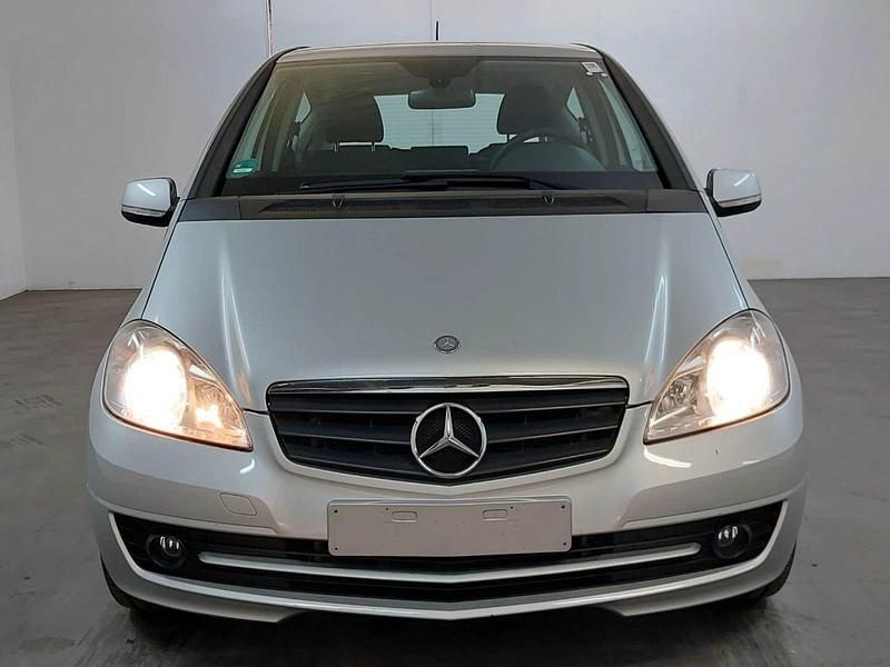 Silber Gebraucht 2009 Mercedes A170 Kleinwagen | 2.490 € (Guter Preis) - Bild 1/4