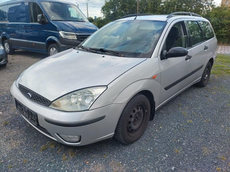 Silber Gebraucht 2001 Ford Focus Kombi | 650 € (Guter Preis) - Bild 1/4
