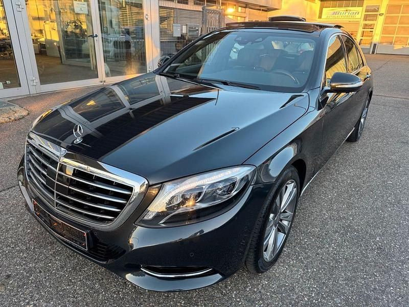 Schwarz Gebraucht 2017 Mercedes S350 Limousine | 44.900 € (Superpreis) - Bild 1/4