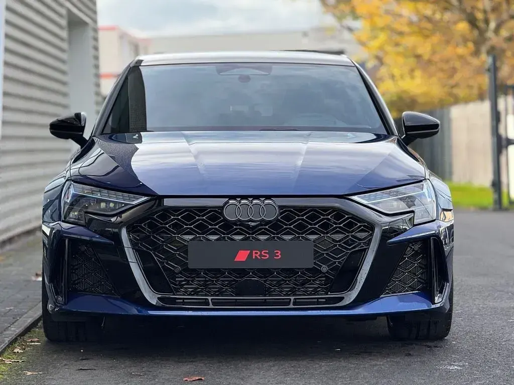 Gebraucht Audi RS3 Sport 400 PS (294 kW) 2026 Blue tour de france metallic 5 Limousine