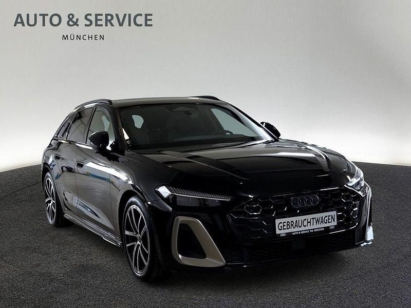 Gebraucht Audi A5 Sport 204 PS (150 kW) 2025 Schwarz Coupé