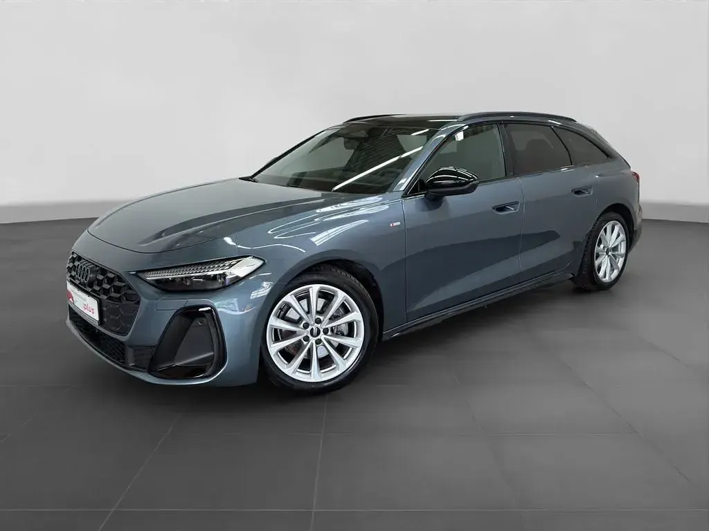 Gebraucht Audi A5 S-Line 204 PS (150 kW) 2025 Blau Kombi