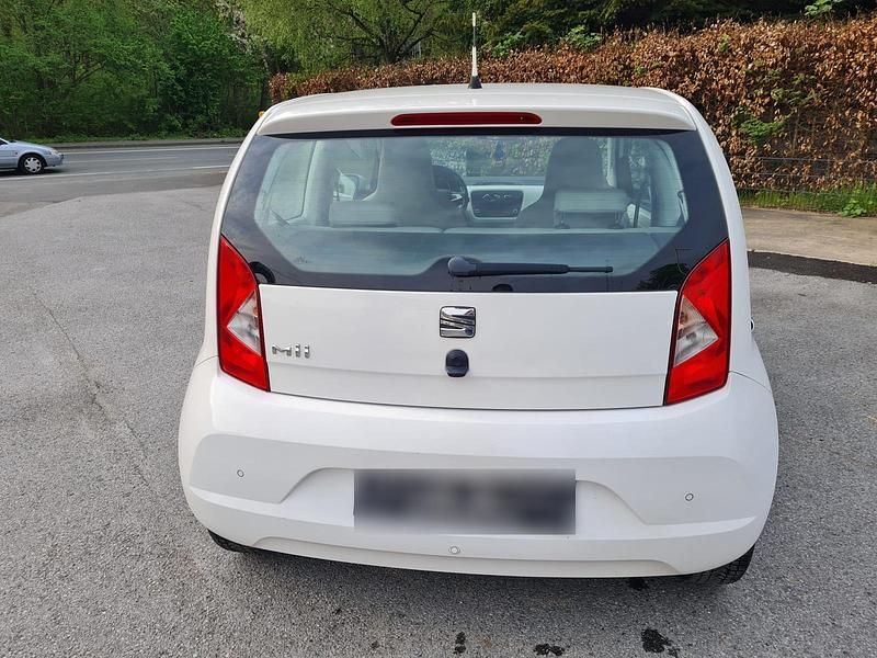 Second-hand Seat Mii 60 CP (44 kW) 2015 Alb Hatchback