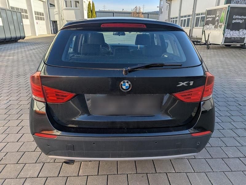 Gebraucht BMW X1 177 PS (130 kW) 2010 Schwarz SUV