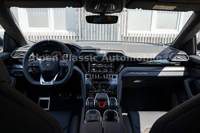 Neu Lamborghini Urus 666 PS (489 kW) 2025 Grigio telesto SUV