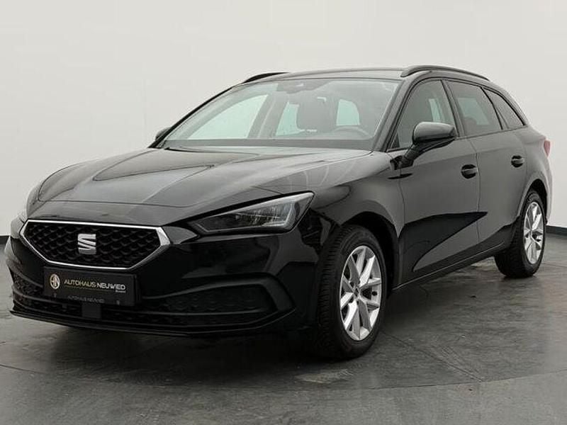 Usado Seat Leon ST 110 HP (80 kW) 2024 Preto Carrinha