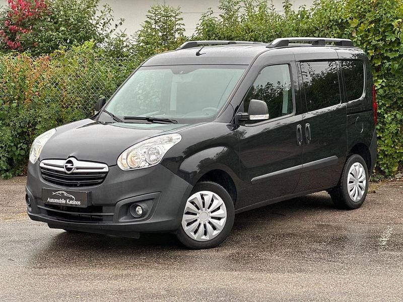 Schwarz Gebraucht 2018 Opel Combo Selection Van / Kleinbus | 4.999 € (Guter Preis) - Bild 1/4