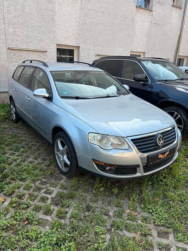 Gebraucht VW Passat 140 PS (102 kW) 2009 Silber Kombi