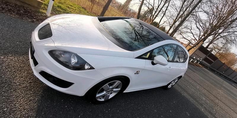 Usata Seat Leon 160 CV (117 kW) 2009 Bianco Utilitaria