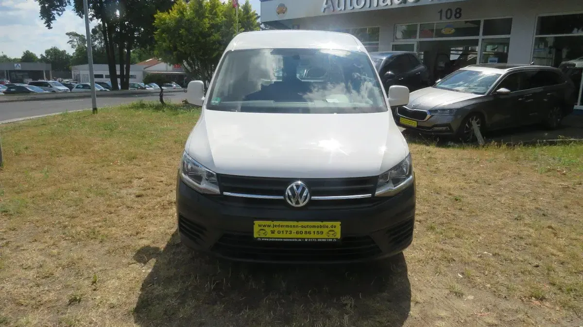 Gebraucht VW Caddy Maxi Trendline 150 PS (110 kW) 2017 Candyweiß Van / Kleinbus