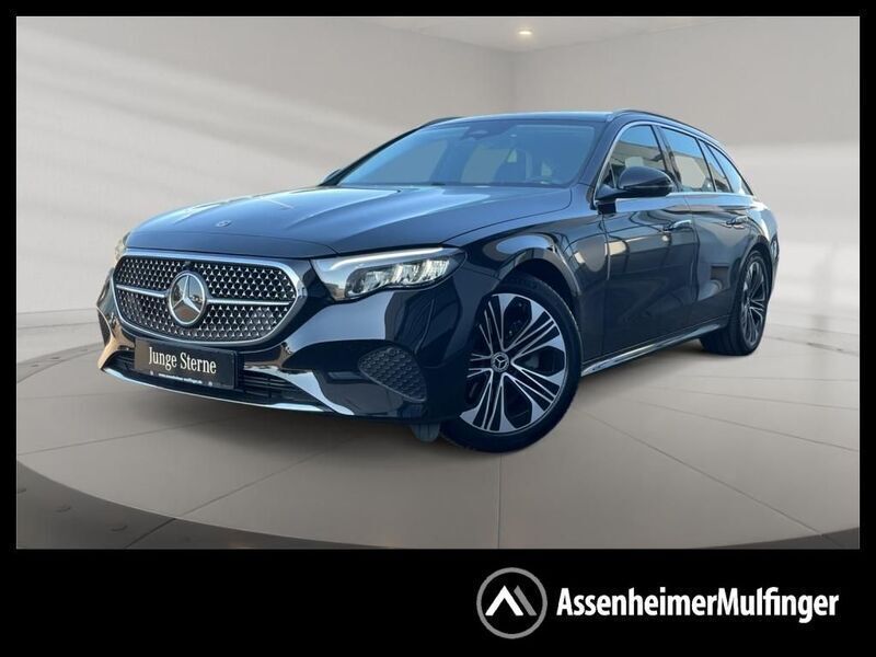 Schwarz Gebraucht 2024 Mercedes E220 Avantgarde Limousine | 45.859 € (Superpreis) - Bild 1/4