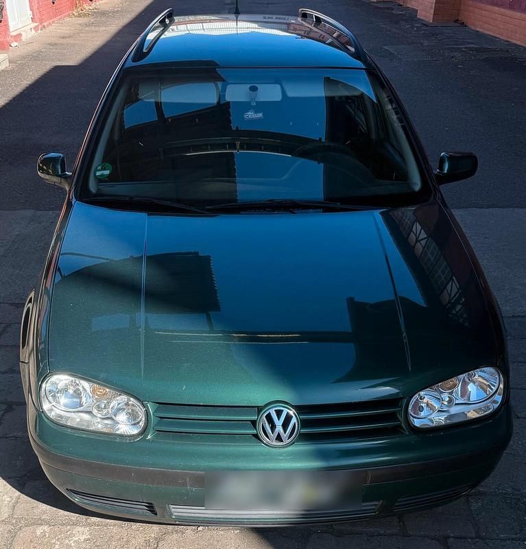 Gebraucht VW Golf IV 101 PS (74 kW) 2002 Grün Kombi