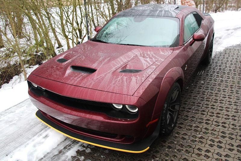 Gebraucht Dodge Challenger 492 PS (361 kW) 2022 Violett Coupé