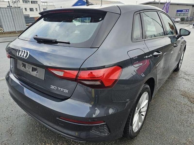 Second-hand Audi A3 Advanced Plus 110 CP (80 kW) 2023 Gri Berlinǎ