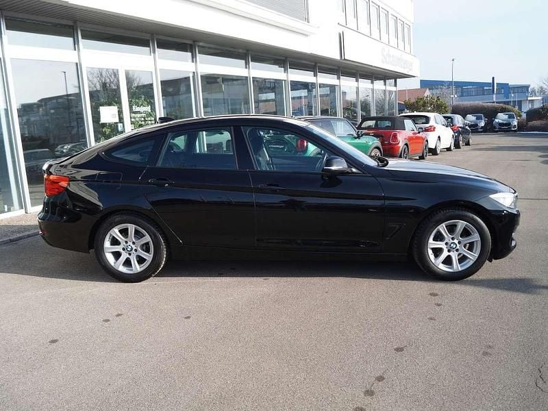 Gebraucht BMW 320 Gran Turismo 190 PS (139 kW) 2016 Schwarz Coupé