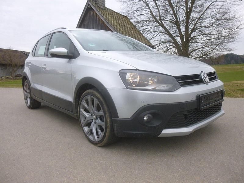 Gebraucht VW Polo Cross 90 PS (66 kW) 2017 Silber Kleinwagen