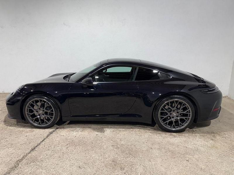 Neu Porsche 992 394 PS (289 kW) 2026 Schwarz Coupé