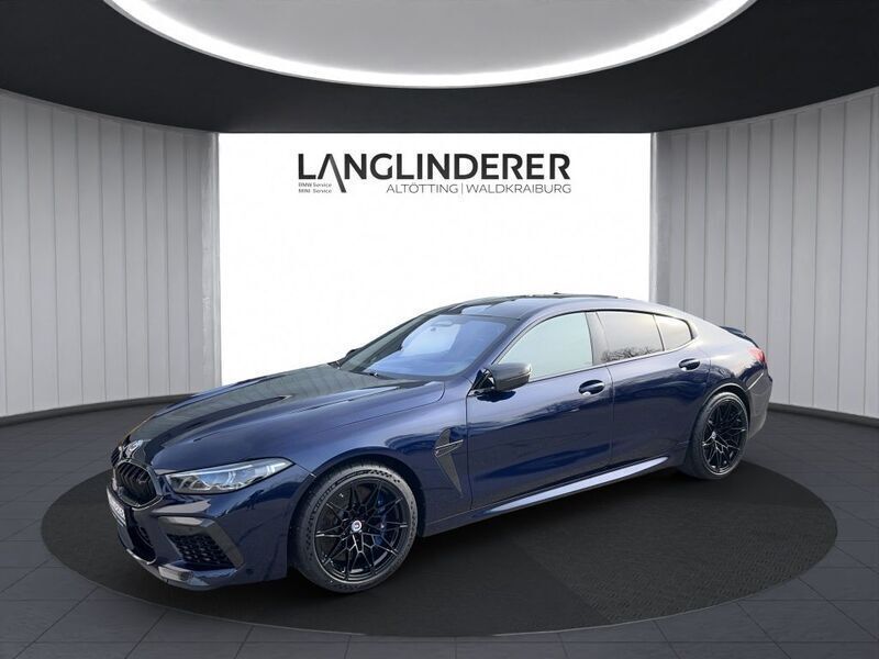 Tansanitblau ii metallic Gebraucht 2023 BMW M8 Competition Edition Coupé | 99.700 € (Superpreis) - Bild 1/3