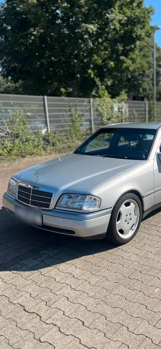 Gebraucht Mercedes C200 Elegance 136 PS (100 kW) 1994 Silber Limousine