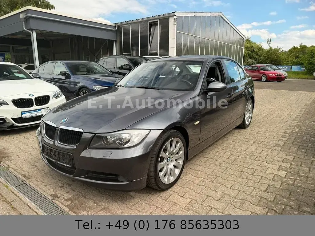 Gebraucht BMW 320 Advantage 177 PS (130 kW) 2008 Sparkling graphite Limousine