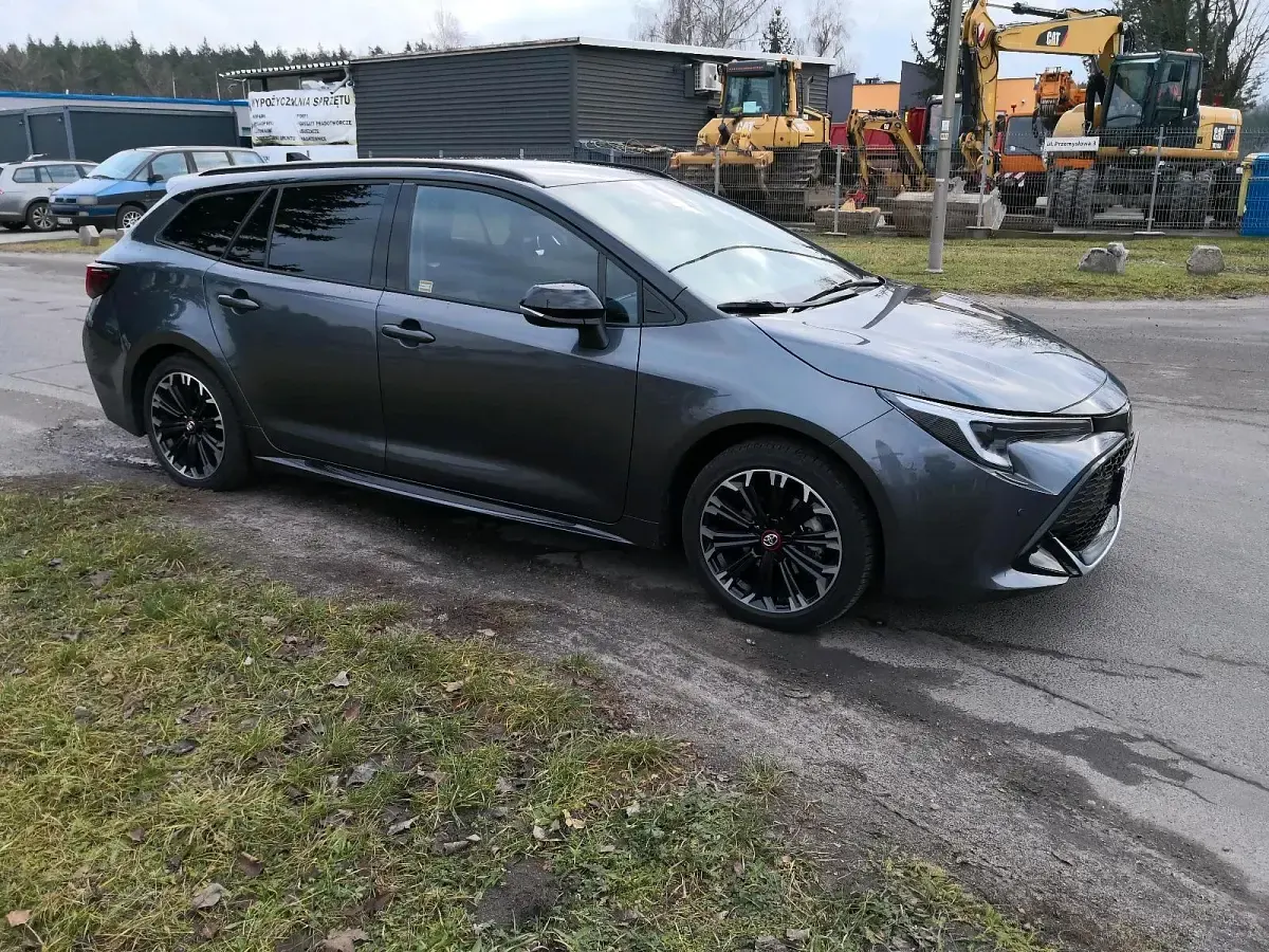 Gebraucht Toyota Corolla Sport 140 PS (102 kW) 2024 Grau Kombi
