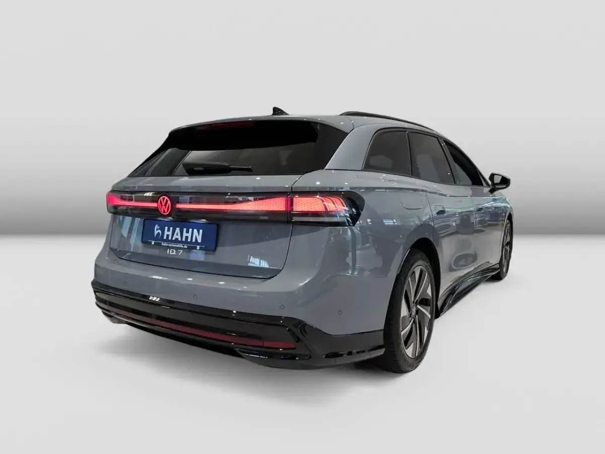 Neu VW ID.7 Pro 210 kW (286 PS) 2026 Mondsteingrau Limousine