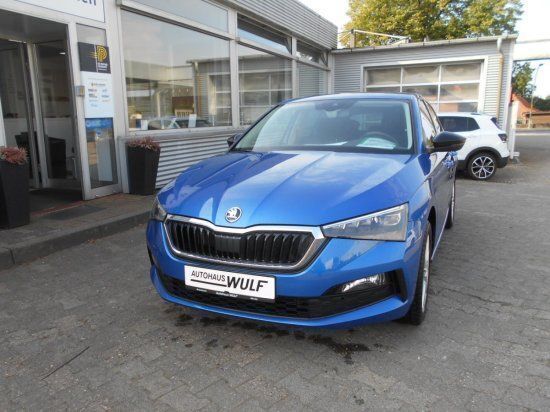 Blau Gebraucht 2019 Skoda Scala Style Kleinwagen | 16.475 € (Fairer Preis) - Bild 1/4