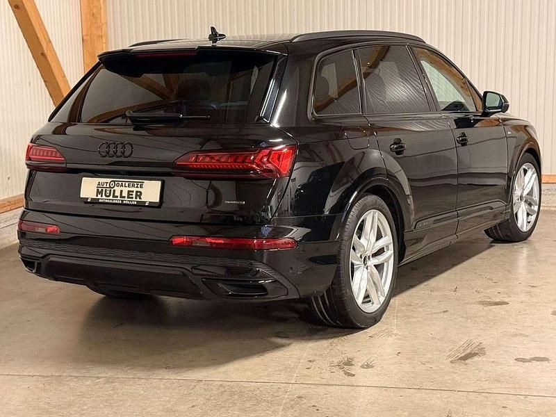 Gebraucht Audi Q7 Competition 340 PS (250 kW) 2023 Schwarz SUV