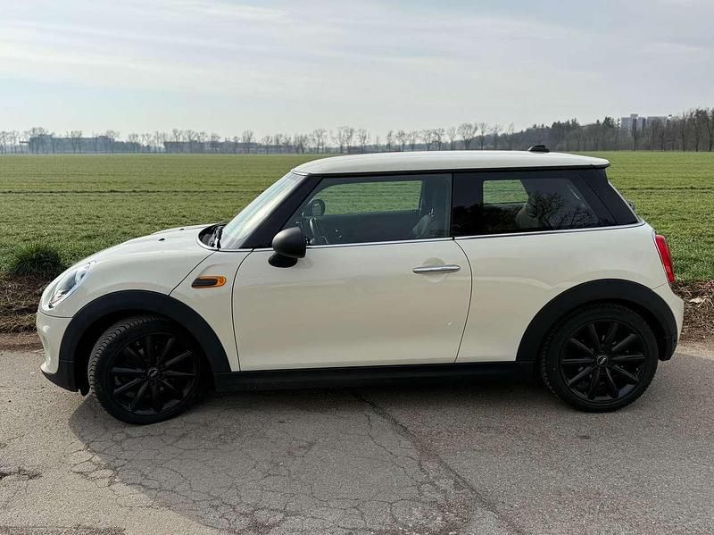 Gebraucht Mini ONE 102 PS (75 kW) 2017 Weiß Kleinwagen