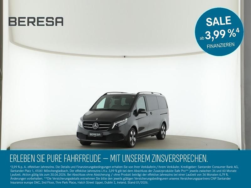 Grau Gebraucht 2024 Mercedes V300 Avantgarde Van / Kleinbus | 58.225 € (Fairer Preis) - Bild 1/4