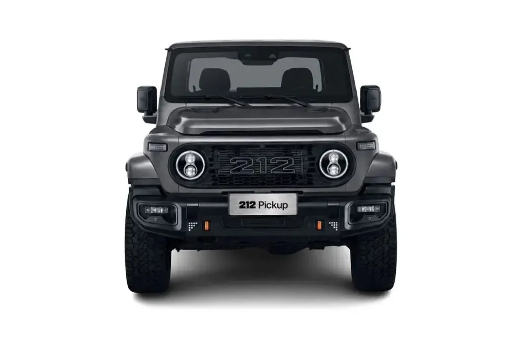 Neu BAW 212 190 PS (139 kW) 2026 Grau Pickup