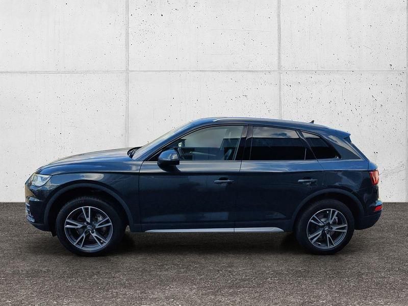 Second-hand Audi Q5 Design 190 CP (139 kW) 2017 Gri SUV