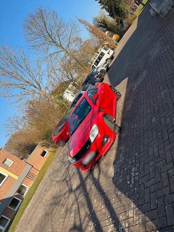 Gebraucht Opel Tigra 125 PS (91 kW) 2005 Rot Cabrio