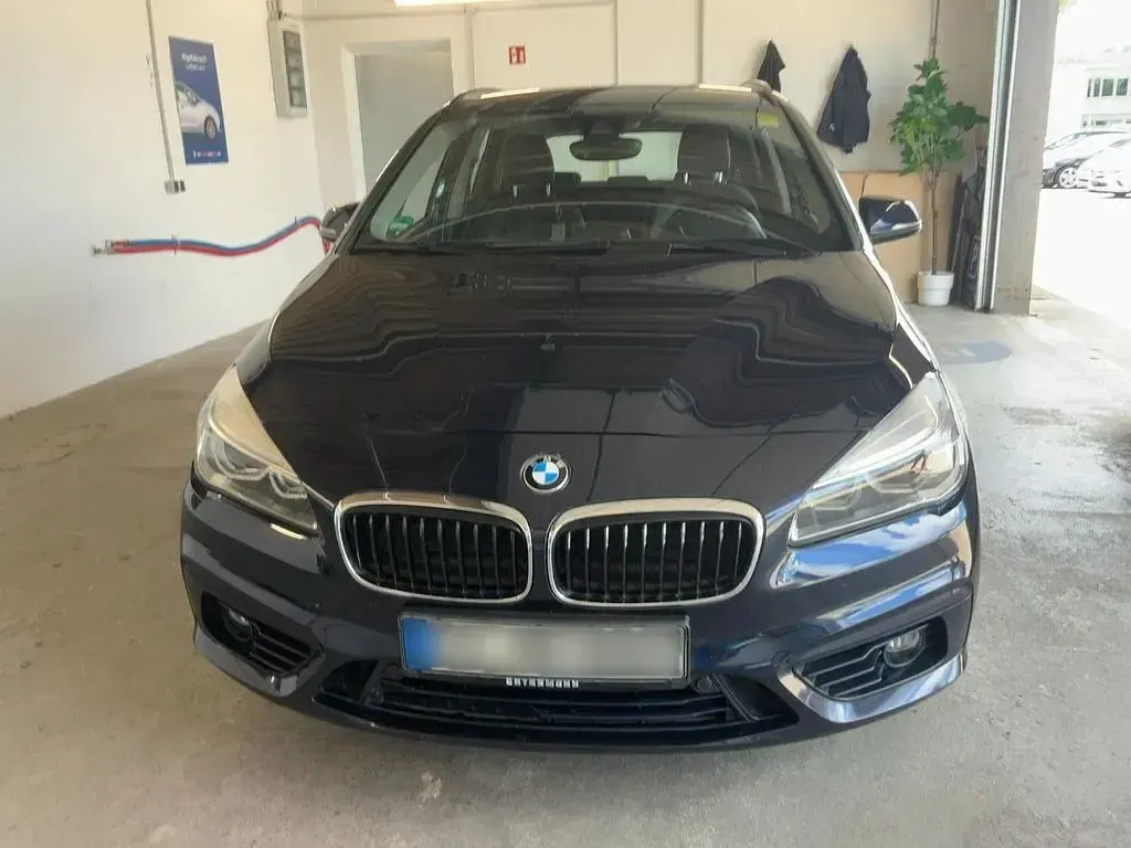 Gebraucht BMW 220 Active Tourer Sport Line 190 PS (139 kW) 2015 Blau Van / Kleinbus