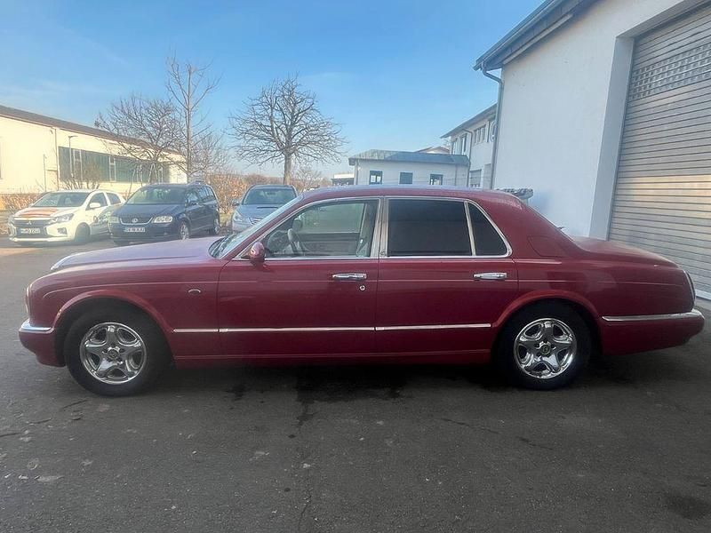 Gebraucht Bentley Arnage 354 PS (260 kW) 1998 Rot Limousine