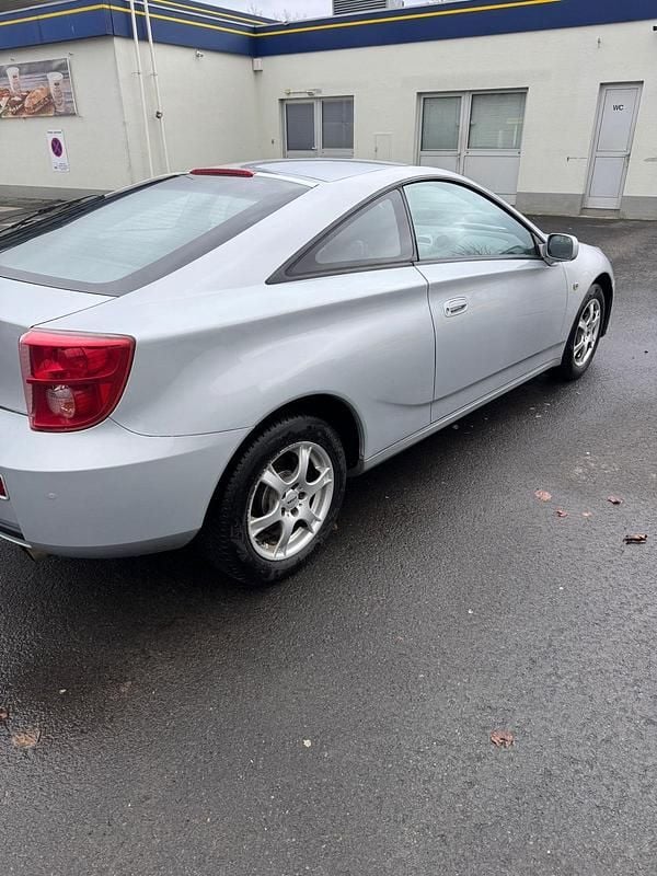 Gebraucht Toyota Celica 143 PS (105 kW) 2003 Silber Coupé