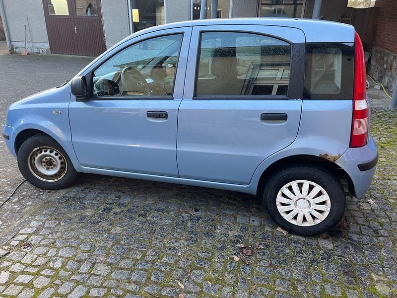 Gebraucht Fiat Panda 55 PS (40 kW) 2010 Blau Kleinwagen