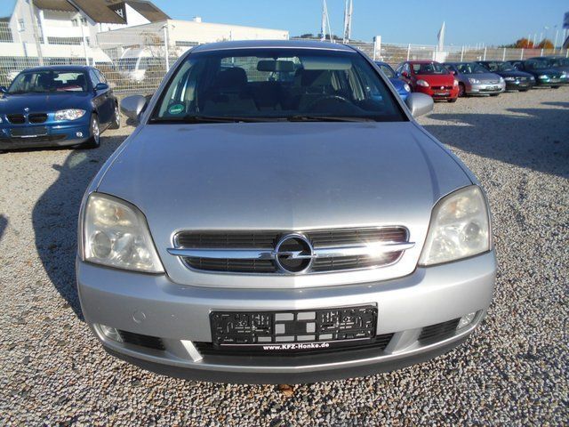 Gebraucht Opel Vectra Elegance 147 PS (108 kW) 2003 Silber metallic Limousine