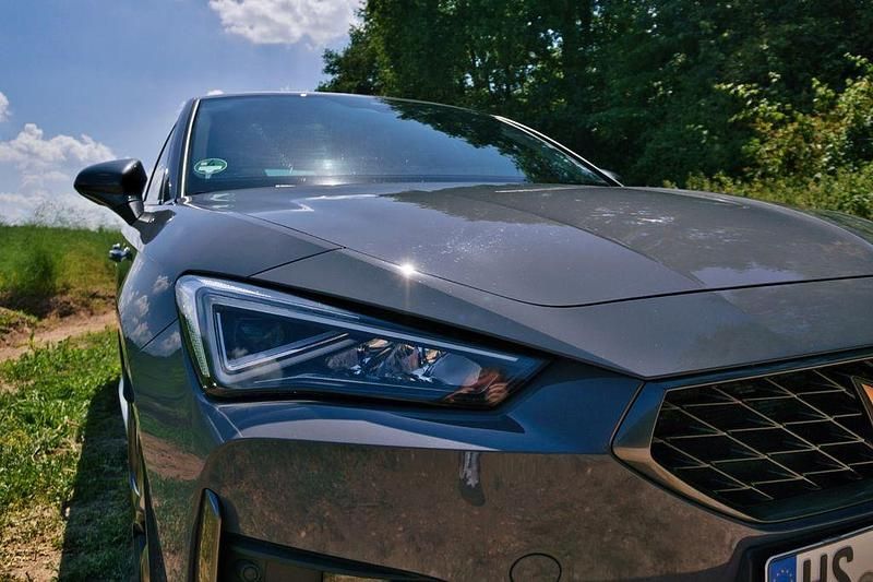 Gebraucht Cupra Leon VZ 245 PS (180 kW) 2020 Grau Limousine