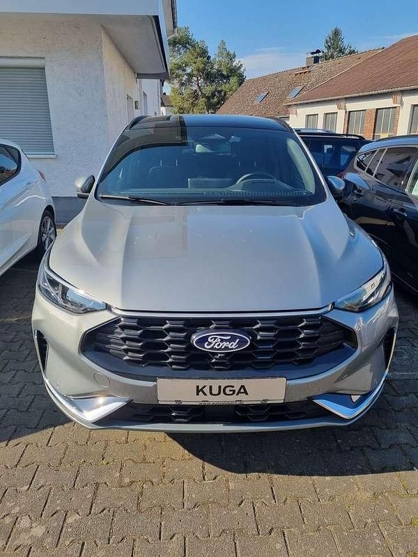 Gebraucht Ford Kuga ST-Line X 152 PS (111 kW) 2024 Solarsilber SUV
