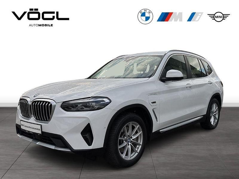 Weiß Gebraucht 2022 BMW X3 Sport Line SUV | 38.370 € (Superpreis) - Bild 1/4
