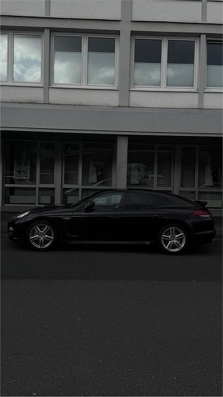 Gebraucht Porsche Panamera 4S 400 PS (294 kW) 2010 Schwarz Limousine
